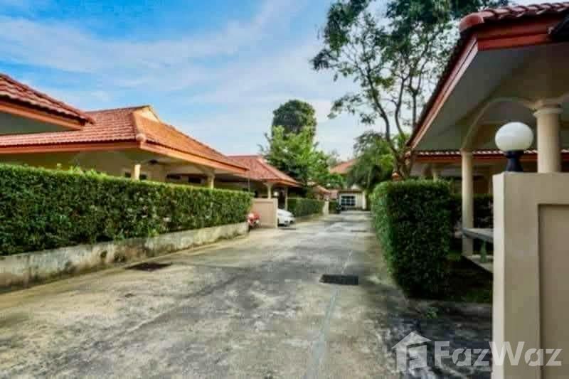picture 36 Bedroom Villa for sale in Rawai, Phuket  2006247 - 7/12