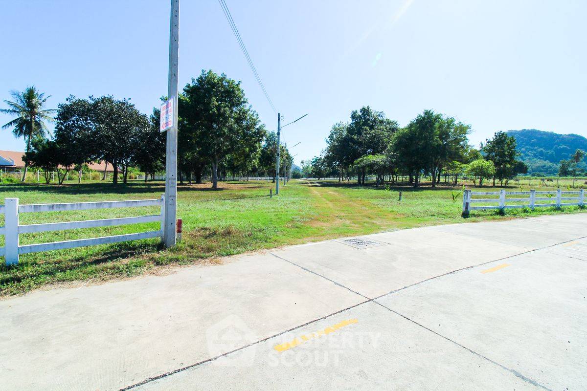 picture 32,000 m² Land for Sale close to Bang Lamphu (ID 2102462) - 5/7