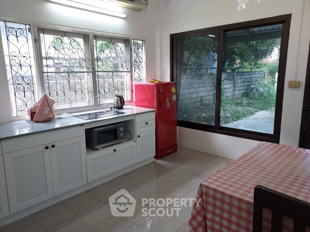 picture 4-BR House at Sammakorn Ramkhamhaeng in Saphan Sung (ID 1446165) - 18/19