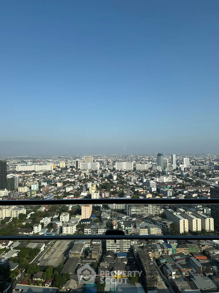 picture 1-BR Condo at The Crest Park Residences near MRT Phahon Yothin (ID 2002878) - 9/10