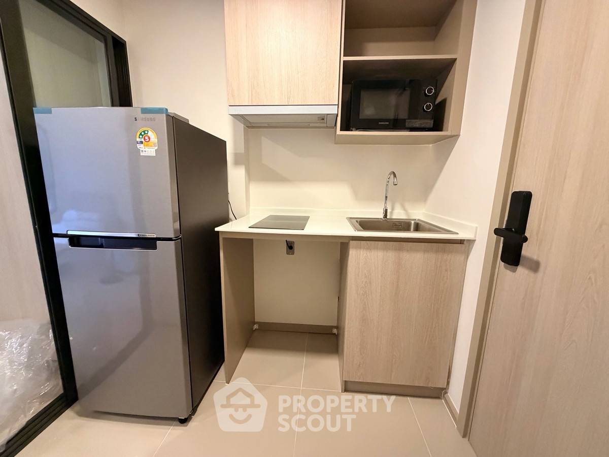 picture Studio Condo at Dcondo Air Ladkrabang close to Suvarnabhumi Airport (ID 2452504) - 4/8
