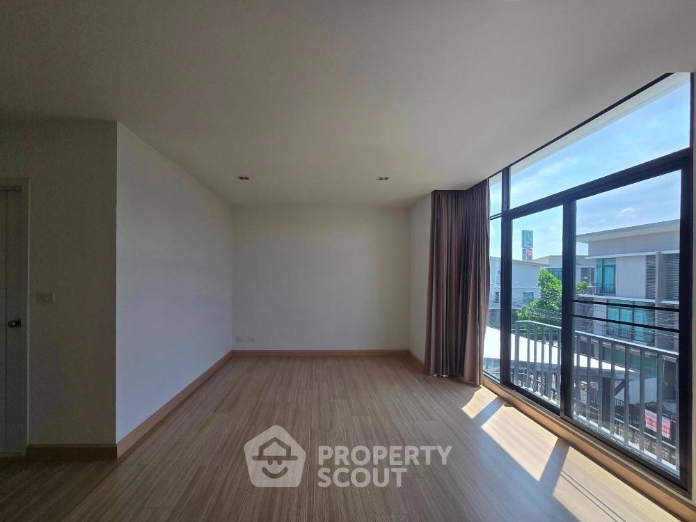 รูป บ้าน 3-ห้องนอน ใน บ้านใหม่ (ID 1901446) - รูปที่ 12/15