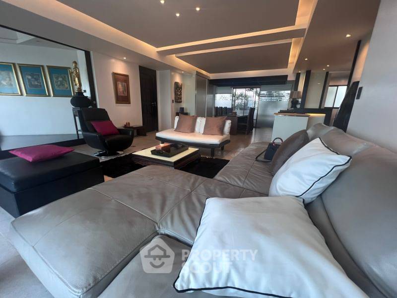 รูป คอนโด 4-ห้องนอน ที่ เมโทร จอมเทียน คอนโดเทล ใกล้ หาดจอมเทียน (ID 1093078) - รูปที่ 11/12