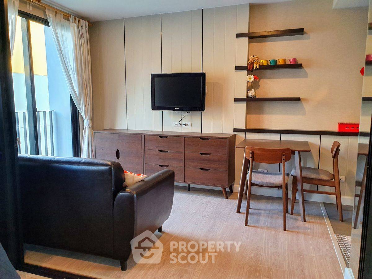 picture 1-BR Condo at Metro Luxe Riverfront near MRT Phra Nang Klao Bridge (ID 2082447) - 4/34