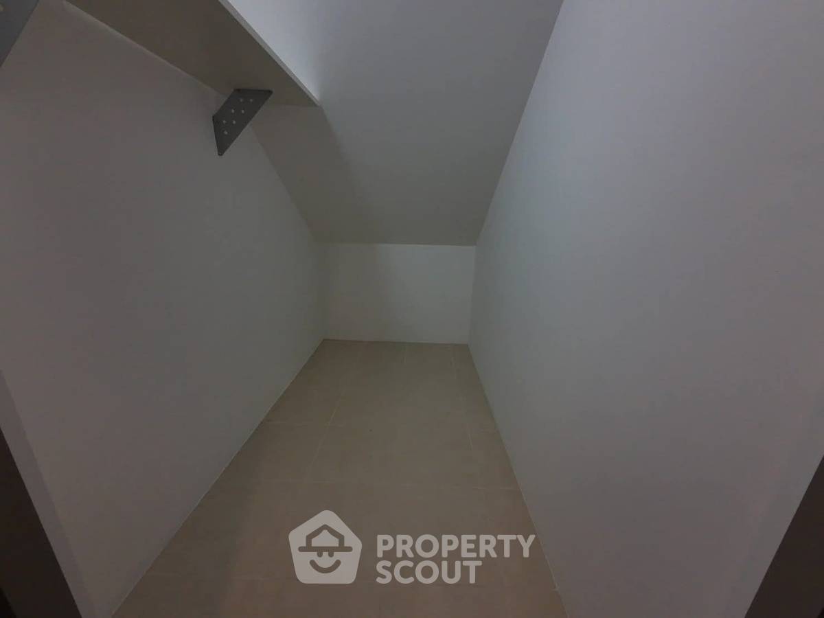 รูป ทาวน์เฮ้าส์ 3-ห้องนอน ใน ลาดพร้าว (ID 2455809) - รูปที่ 35/38