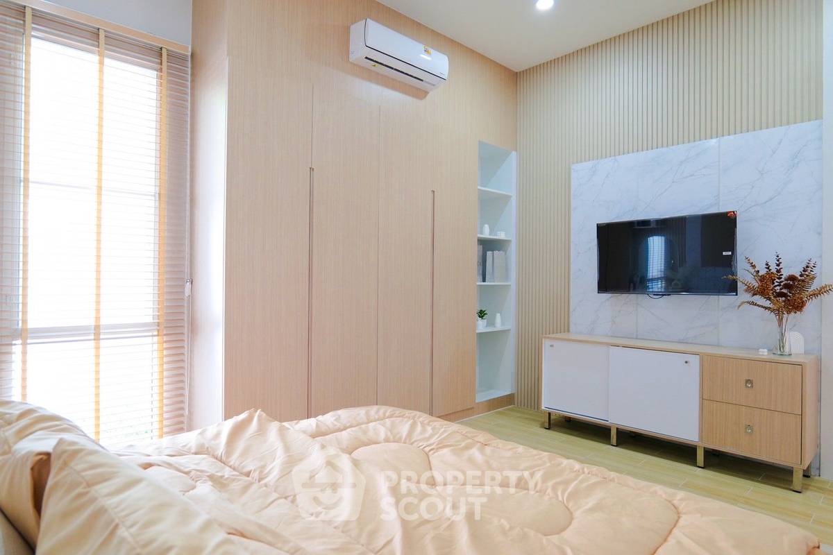 รูป วิลล่า 4-ห้องนอน ใกล้ เมืองพัทยา (ID 2111996) - รูปที่ 11/14