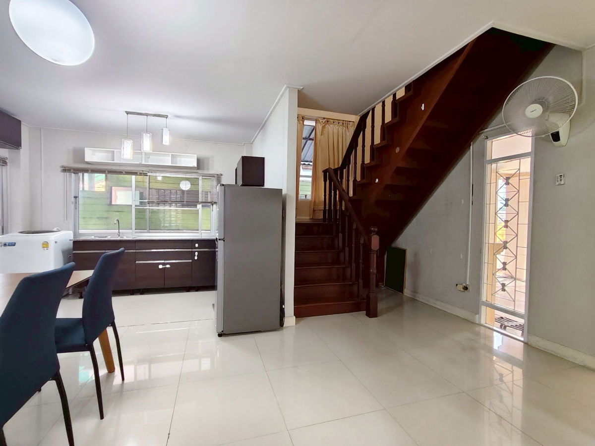 รูป ให้เช่า หรือ ขาย บ้านเดี่ยว รามคำแหง164 หมู่บ้านเพอร์เฟคเพลส  ตกแต่งพร้อมอยู่ สนใจ 085-318-6868 คุณวา - รูปที่ 13/33