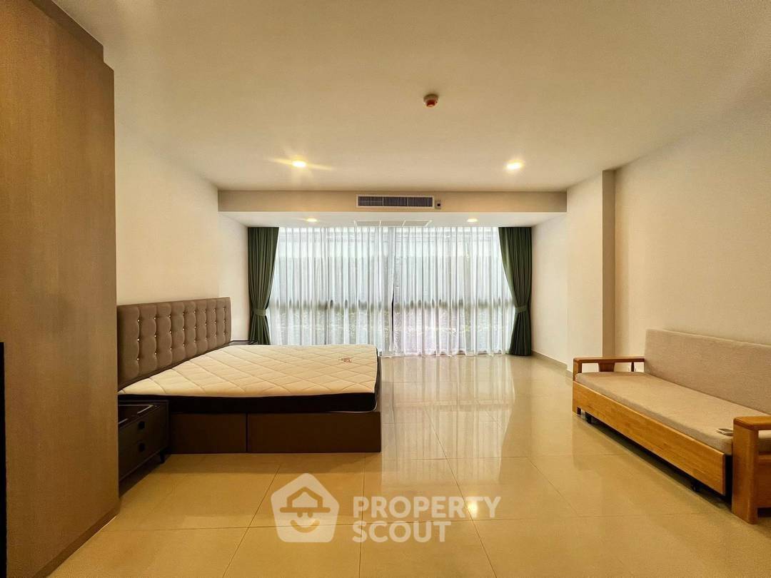 picture 4-BR Condo at Gardenia Pattaya close to Pattaya (ID 2452364) - 9/18