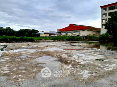 เช่าที่ดิน เขตคันนายาว : ที่ดินสำหรับปล่อยเช่า 10,364 ตารางเมตร แถว ใน คันนายาว (ID 1881989)