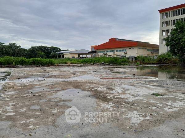 รูป ที่ดินสำหรับปล่อยเช่า 10,364 ตารางเมตร แถว ใน คันนายาว (ID 1881989) - รูปที่ 1/5