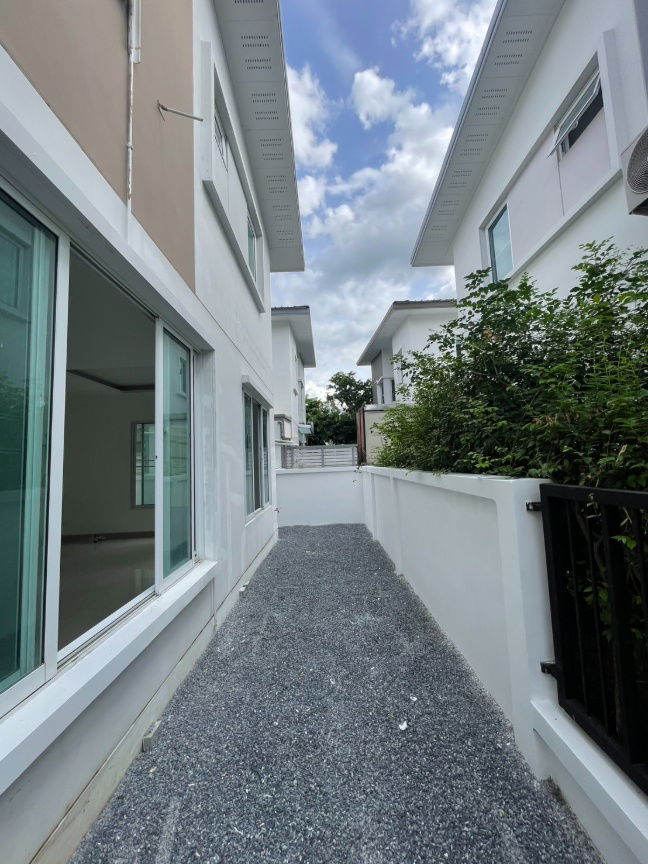 รูป 🏡 𝗛𝗢𝗨𝗦𝗘 𝗙𝗢𝗥 𝗦𝗔𝗟𝗘 | "บ้านเดี่ยว 2 ชั้น" Iconature Salaya – อิคอนเนเจอร์ ศาลายา ⚡️ - รูปที่ 10/11