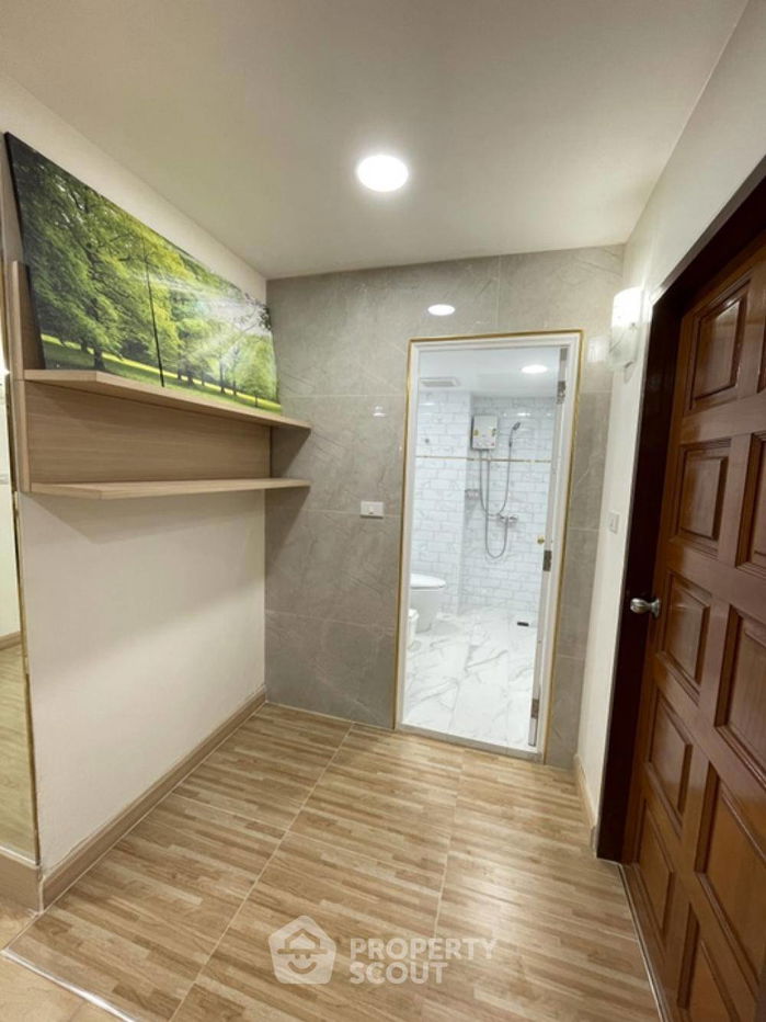 รูป คอนโด 2-ห้องนอน ที่ ฟลอร่าวิลล์ คอนโดมิเนียม ใกล้ ARL หัวหมาก (ID 437655) - รูปที่ 9/10