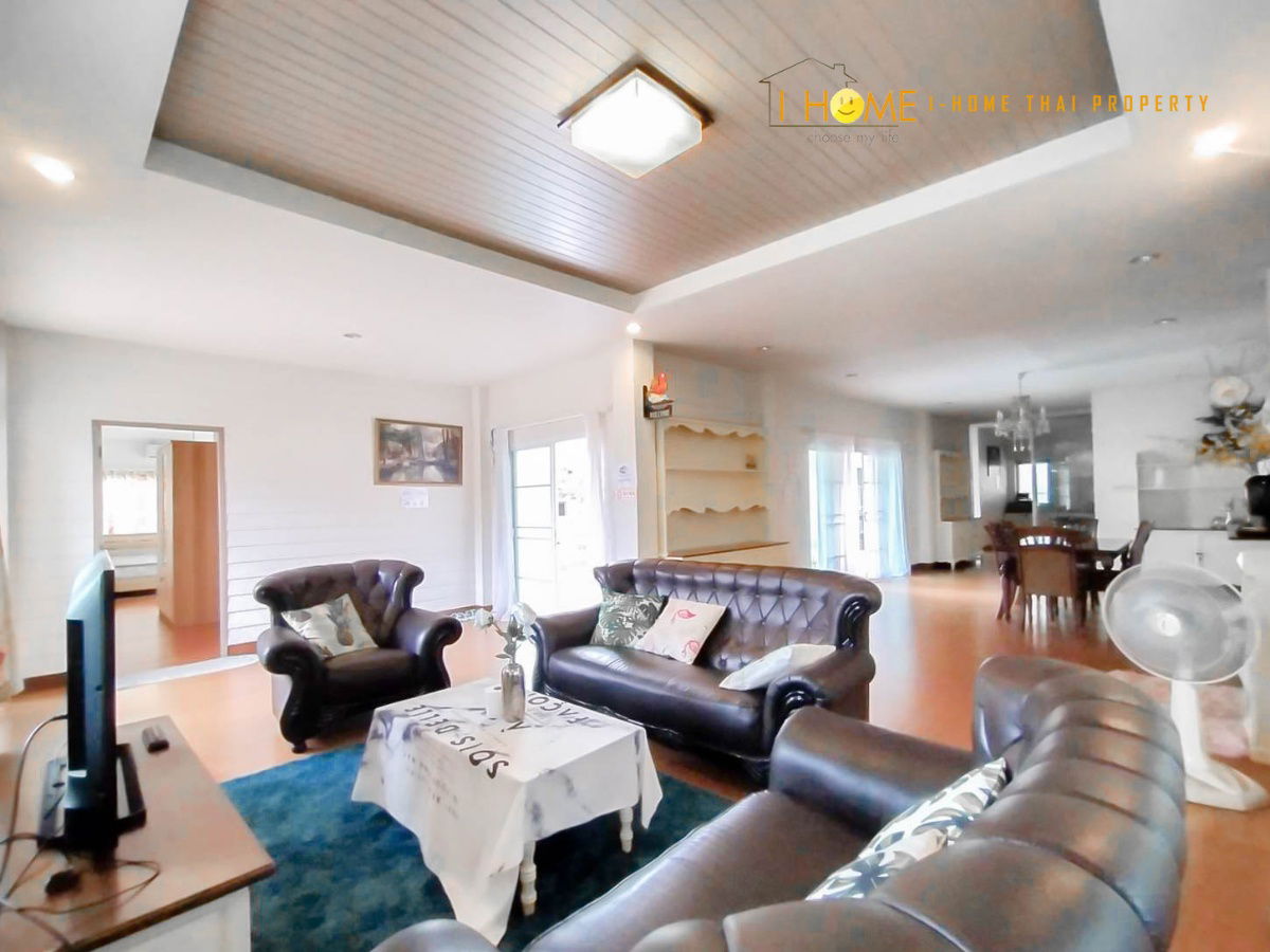 รูป ให้เช่าบ้านเดี่ยว 2 ชั้น 6 ห้องนอน 6 ห้องน้ำ 1 ห้องครัว 2 ที่จอดรถ - รูปที่ 4/17