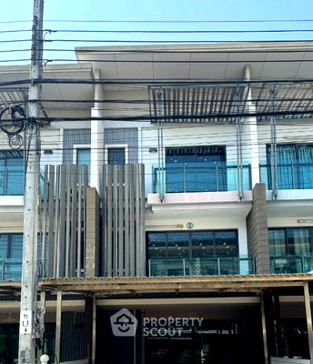 ทาวน์โฮม ม.สยาม : ทาวน์เฮาท์ 3-ห้องนอน ใน แสมดำ (ID 1715677)