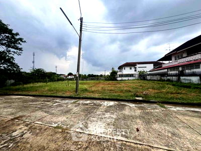 Land for sale Phutthamonthon Sai 2 Road  : 452 m² Land for Sale in Sala Thammasop (ID 1863048)