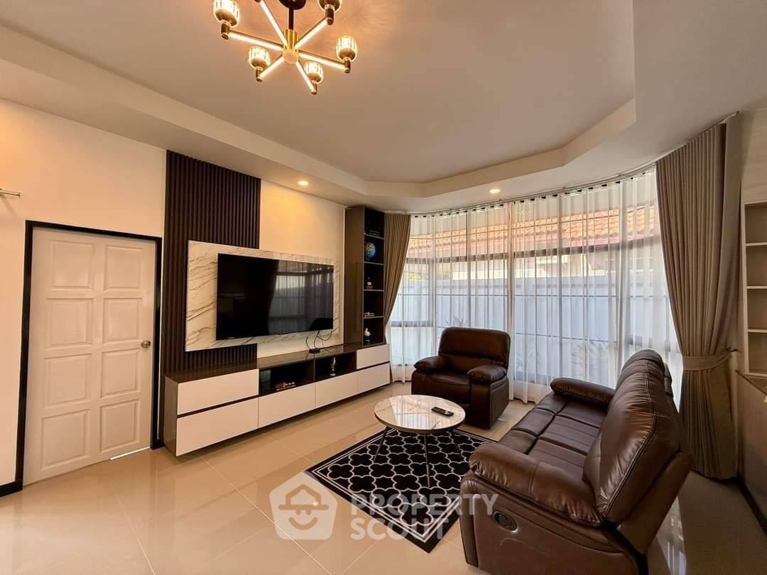 รูป บ้าน 3-ห้องนอน ใกล้ พัทยาตะวันออก (ID 1926932) - รูปที่ 16/19