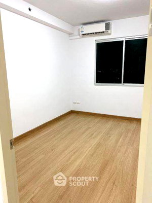 Condos for sale : 2-BR Condo at Supalai Park Khae Rai - Ngamwongwan near MRT Bang Krasor (ID 1436388)