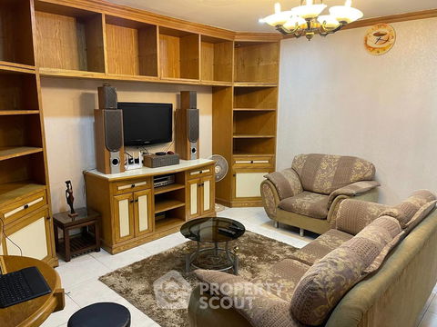 1-BR Condo at The Prime Suites Condominium near BTS Asok (ID 1368208)