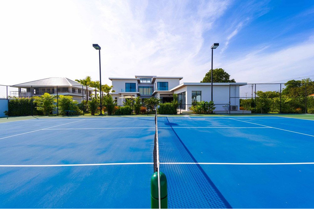 รูป [920601001-697] ขายวิลล่าหรูพร้อมสนามเทนนิส 4 ห้องนอน 4 ห้องน้ำ ในซอย 70 ของ huahin - รูปที่ 21/108