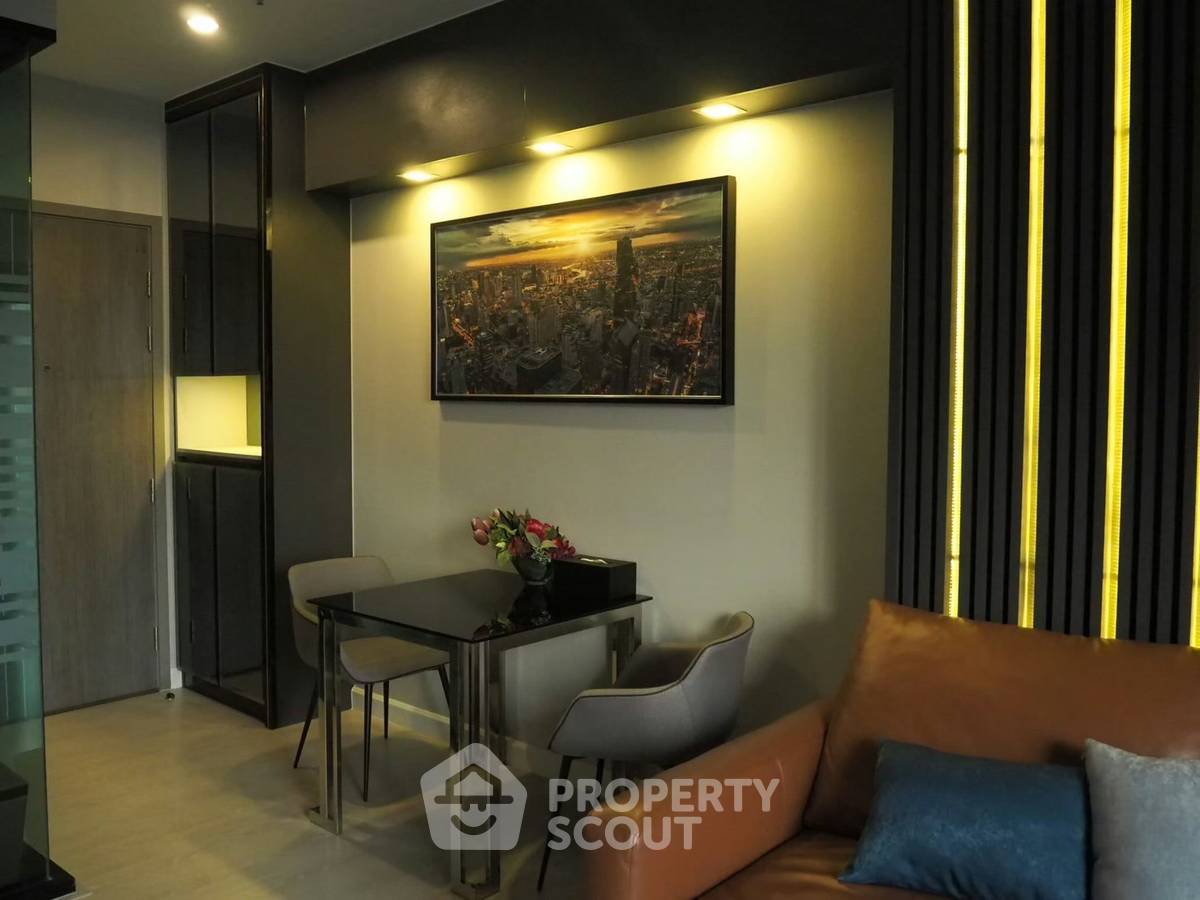 รูป คอนโด 2-ห้องนอน ที่ เดอะ นิช ไพรด์ ทองหล่อ เพชรบุรี ใน บางกะปิ (ID 2008416) - รูปที่ 3/9