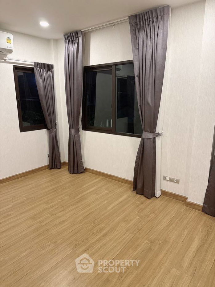 รูป บ้าน 4-ห้องนอน ใน วัดชลอ (ID 1501703) - รูปที่ 14/26