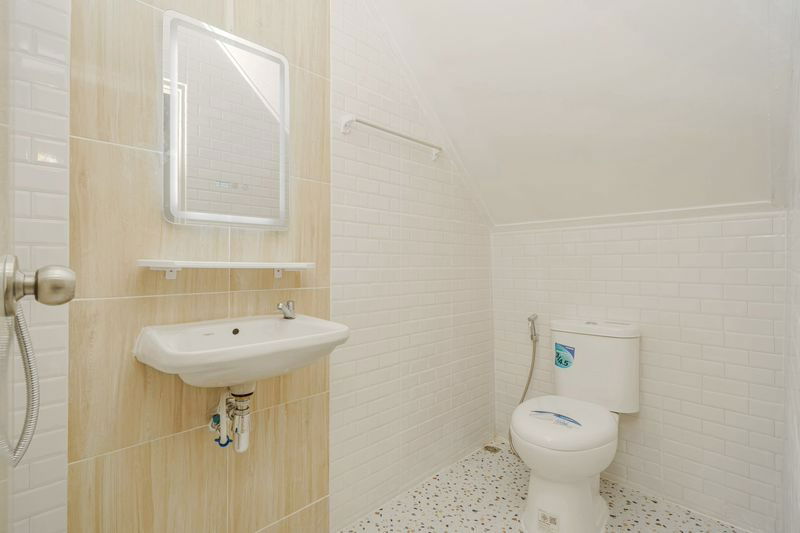 picture 2-story townhouse for sale, Monwadi Village-Wat Lat Pla Duk, Land area 16 square wah, 3 bedrooms 2 bathrooms, Fully furnished - 8/19