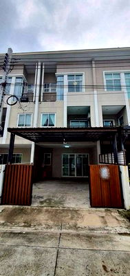 Houses for sale Bangkok : Town Home For Sale Signature Ramintra 109 Bangkok