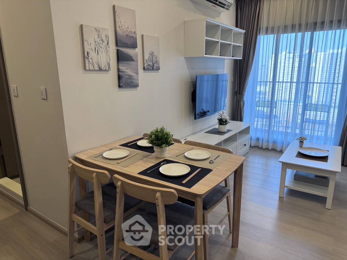 picture 2-BR Condo at Life Phahon-Ladprao near BTS Ha Yaek Lat Phrao (ID 2454697) - 7/22