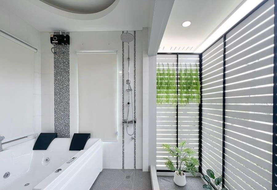 รูป บ้านพร้อมสระว่ายน้ำส่วนตัว  5ห้องนอน  4ห้องน้ำ  1ห้องรับแขก  2  ที่จอดรถ - รูปที่ 20/27