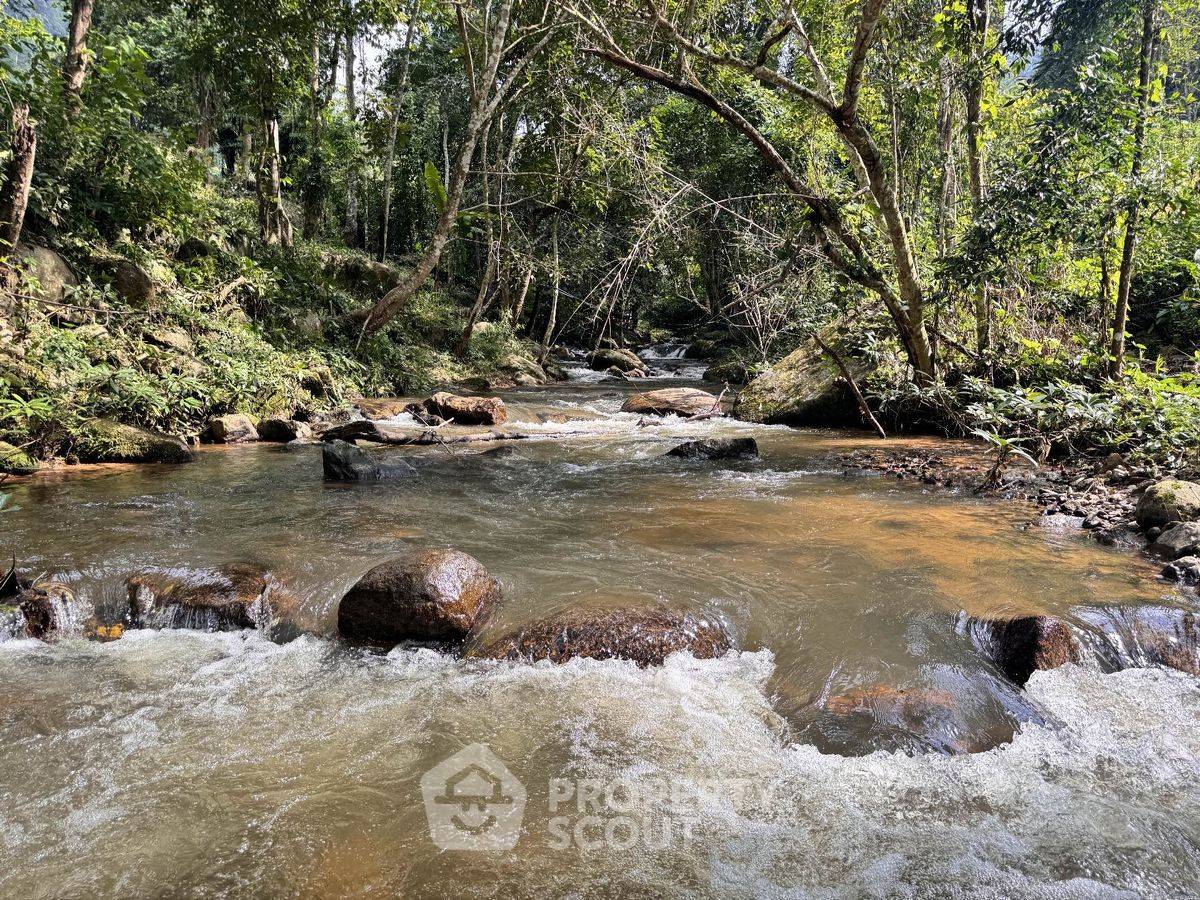 รูป ที่ดินสำหรับปล่อยขาย 1,972 ตารางเมตร แถว ใน เชิงดอย (ID 2093387) - รูปที่ 11/20