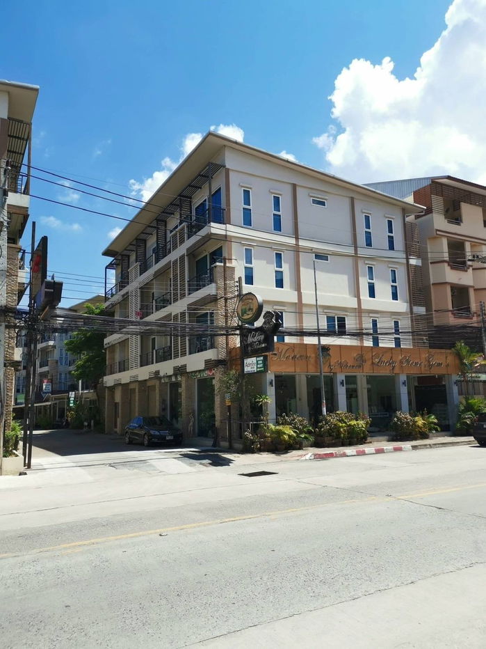 picture ✨ Commercial Building for Sale – Prime Location on Pattaya Third Road ✨ - 1/9