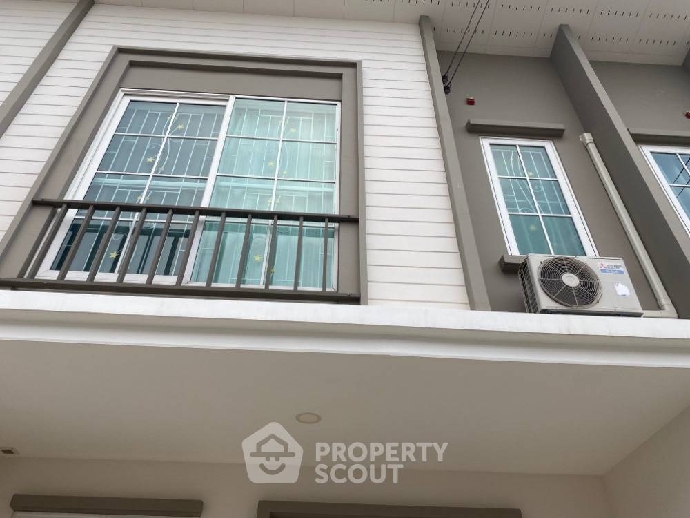 รูป ทาวน์เฮาท์ 3-ห้องนอน ใน พระประแดง (ID 2055863) - รูปที่ 2/15