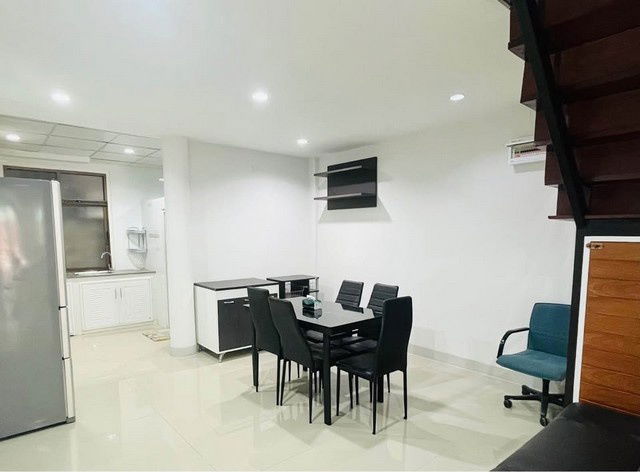 picture Town House For Rent Kasetsart Bangkok - 3/8