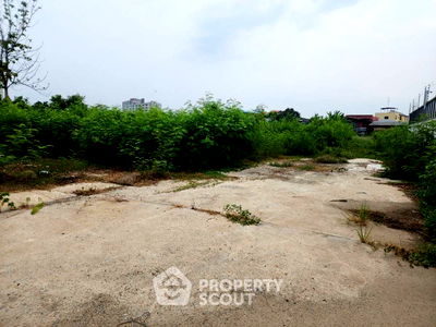 Land for sale Chang Chui : 5,292 m² Land for Sale in Taling Chan (ID 1495343)