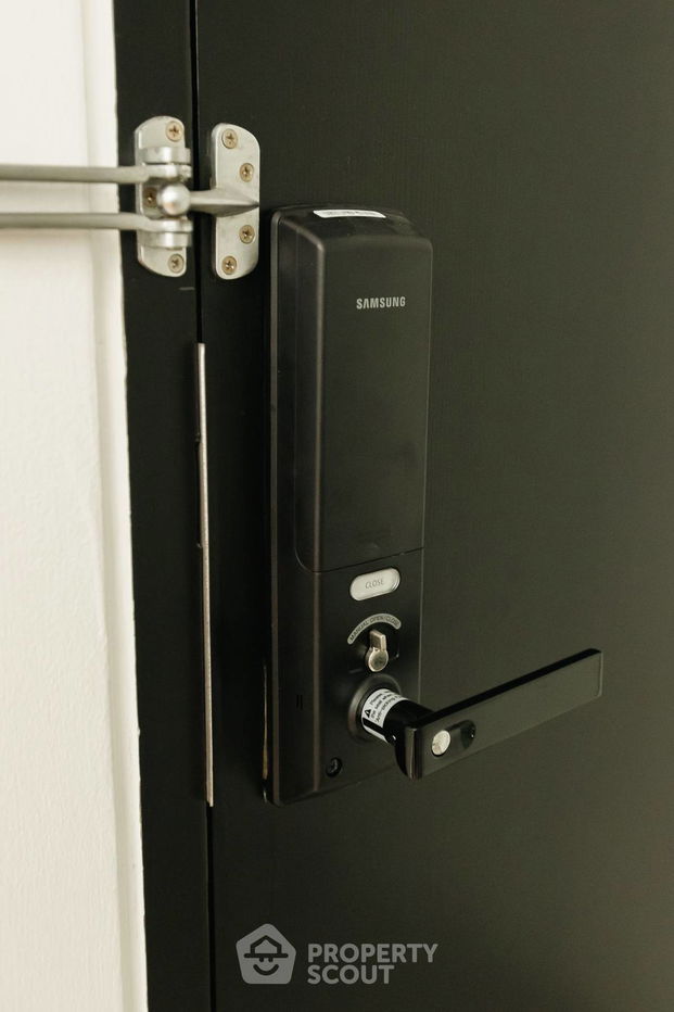 picture 2-BR Condo at Domus Condominium near BTS Asok (ID 1798606) - 9/20