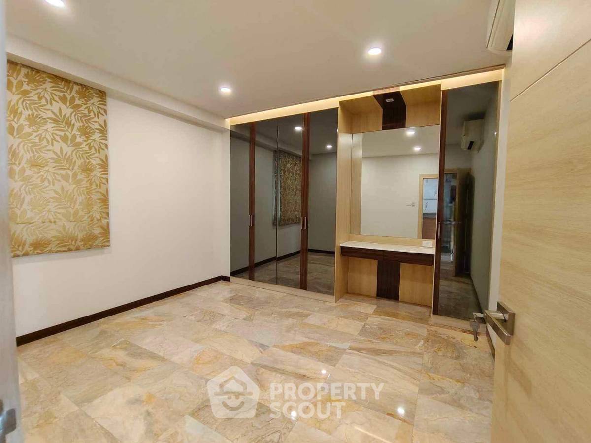 รูป คอนโด 2-ห้องนอน ที่ ชม ทะเล รีสอร์ท ใกล้ เมืองพัทยา (ID 2136065) - รูปที่ 1/17