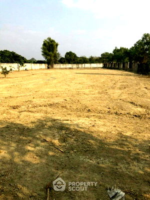 ที่ดิน สารภี เชียงใหม่ : ที่ดินสำหรับปล่อยขาย 2,252 ตารางเมตร แถว ใกล้ เนะโกะเอม่อน คาเฟ่ (ID 1409002)