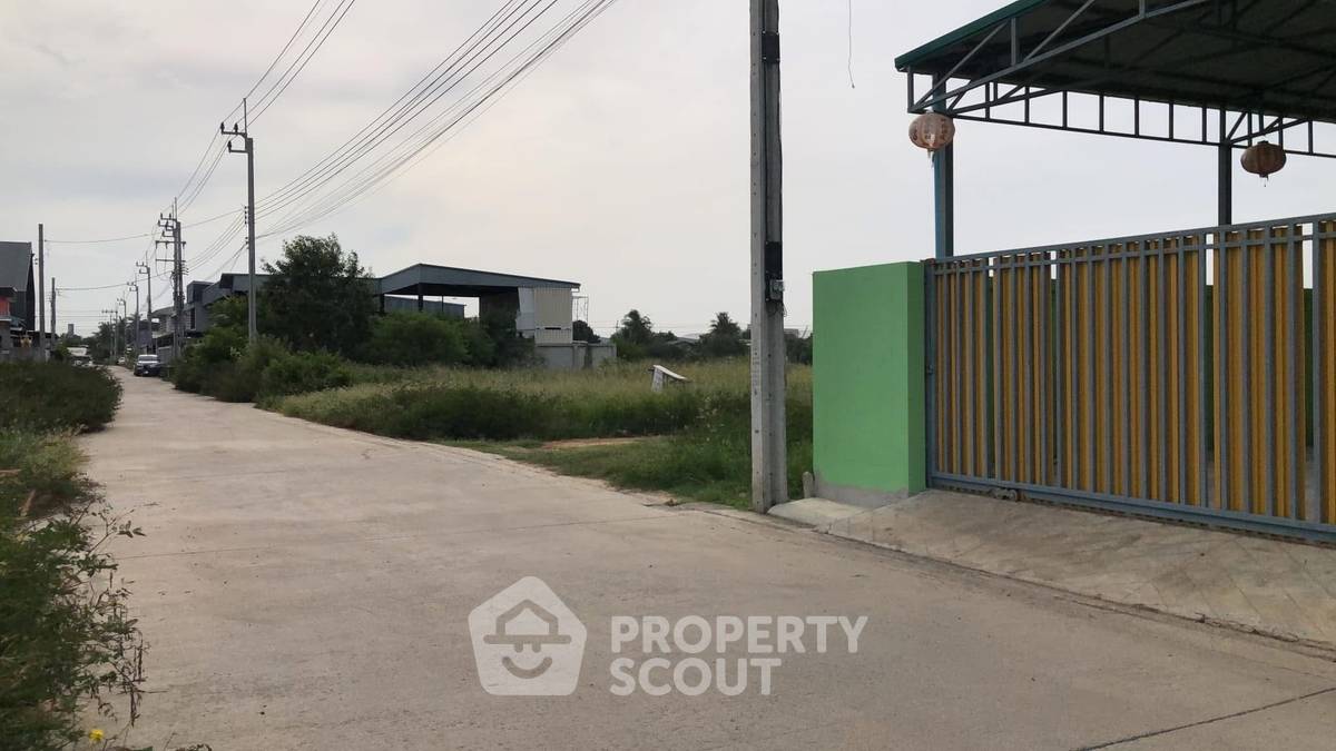 รูป ที่ดินสำหรับปล่อยขาย 187.6 ตารางเมตร แถว ใน ราษฎร์นิยม (ID 2107360) - รูปที่ 1/3