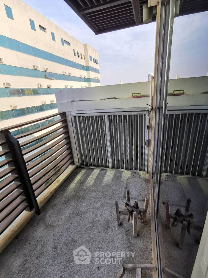 รูป คอนโด 3-ห้องนอน ที่ ทรี คอนโด ลาดพร้าว 27 ใกล้ MRT รัชดาภิเษก (ID 2011488) - รูปที่ 11/28