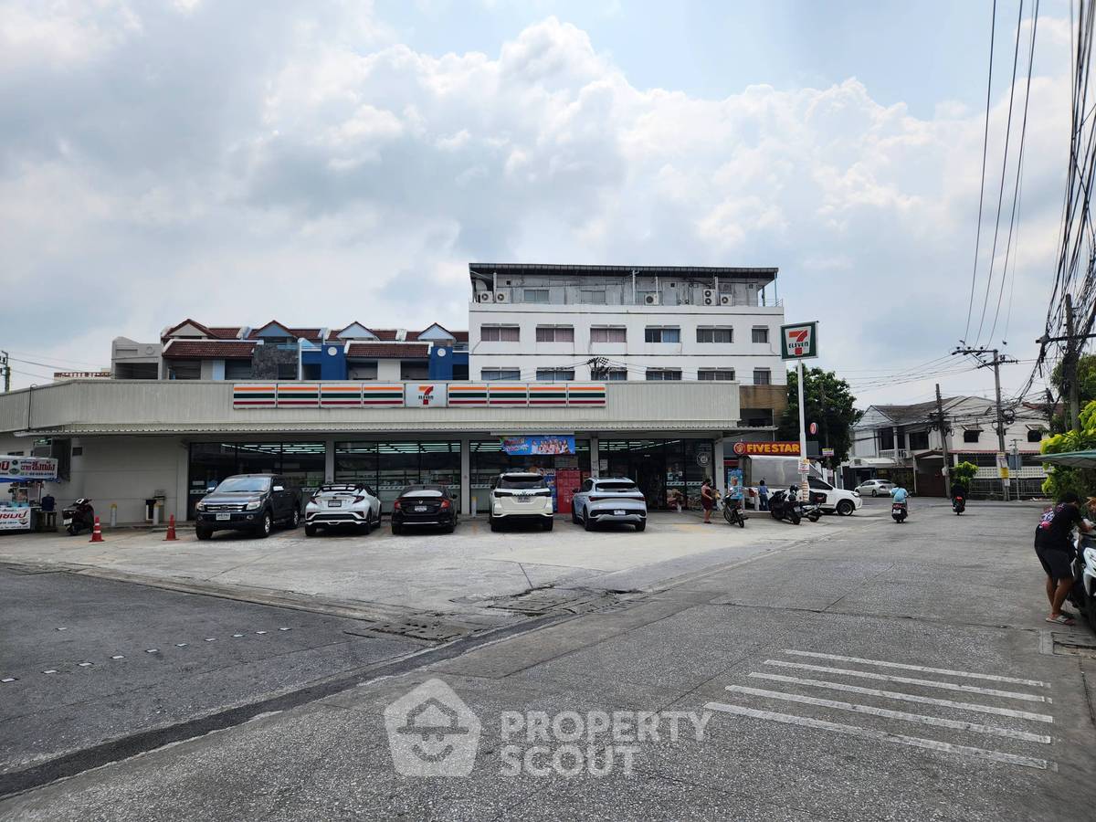 รูป ที่ดินสำหรับปล่อยขาย 808 ตารางเมตร แถว ใน พลับพลา (ID 2111495) - รูปที่ 13/14