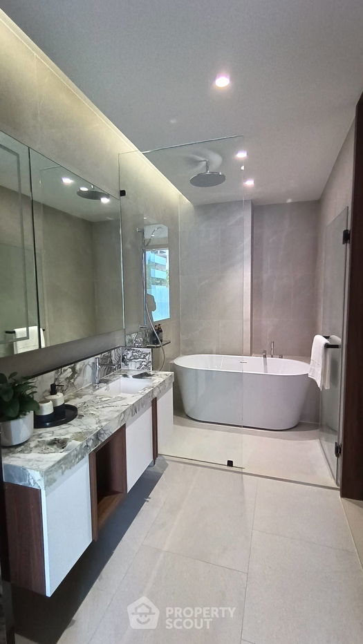 picture 1-BR Condo at ROMM CONVENT near BTS Sala Daeng (ID 1779649) - 5/6