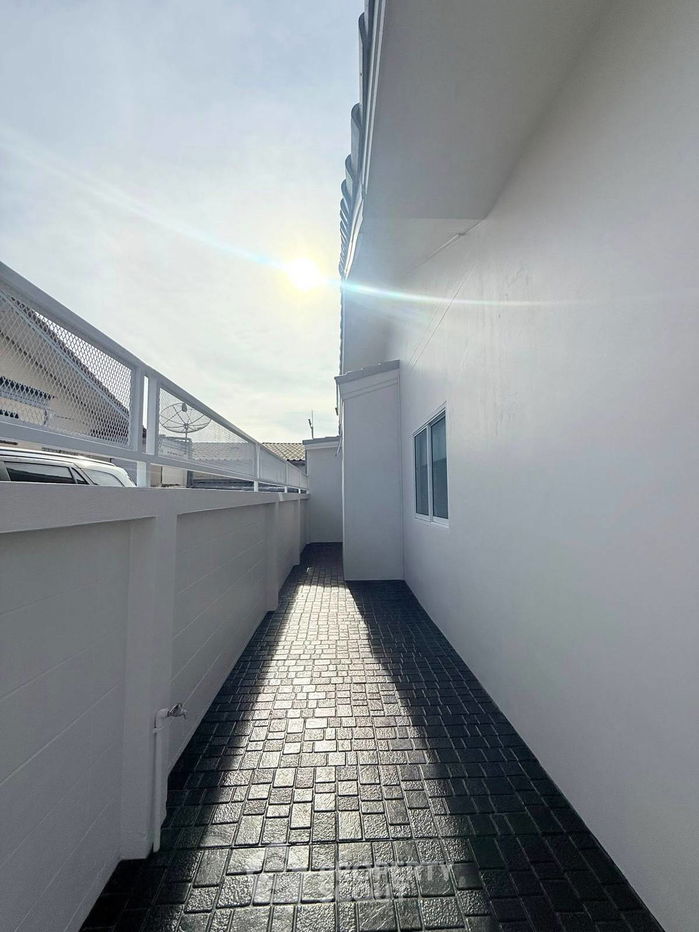 รูป ทาวน์เฮาท์ 2-ห้องนอน ใกล้ พัทยาตะวันออก (ID 2101239) - รูปที่ 14/14