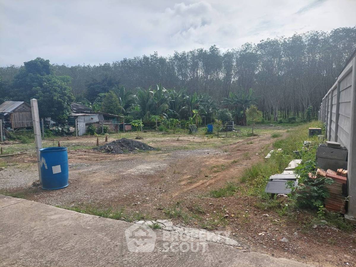 รูป ที่ดินสำหรับปล่อยขาย 950 ตารางเมตร แถว ใน ศรีสุนทร (ID 1976607) - รูปที่ 10/10