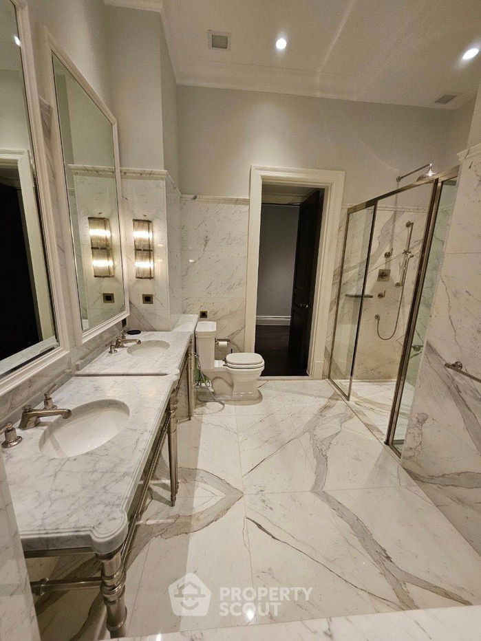 picture 3-BR Condo at 98 Wireless near BTS Phloen Chit (ID 2053524) - 12/17