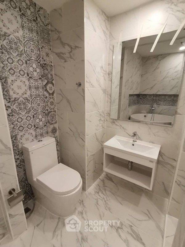 รูป คอนโด 2-ห้องนอน ที่ เดอ ลาพีส จรัญ 81 ใกล้ MRT บางพลัด (ID 2143493) - รูปที่ 8/10