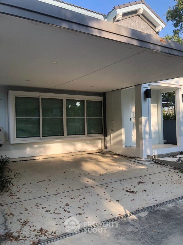 picture 2-BR Semi-detached House in Bang Len (ID 1982060) - 1/14