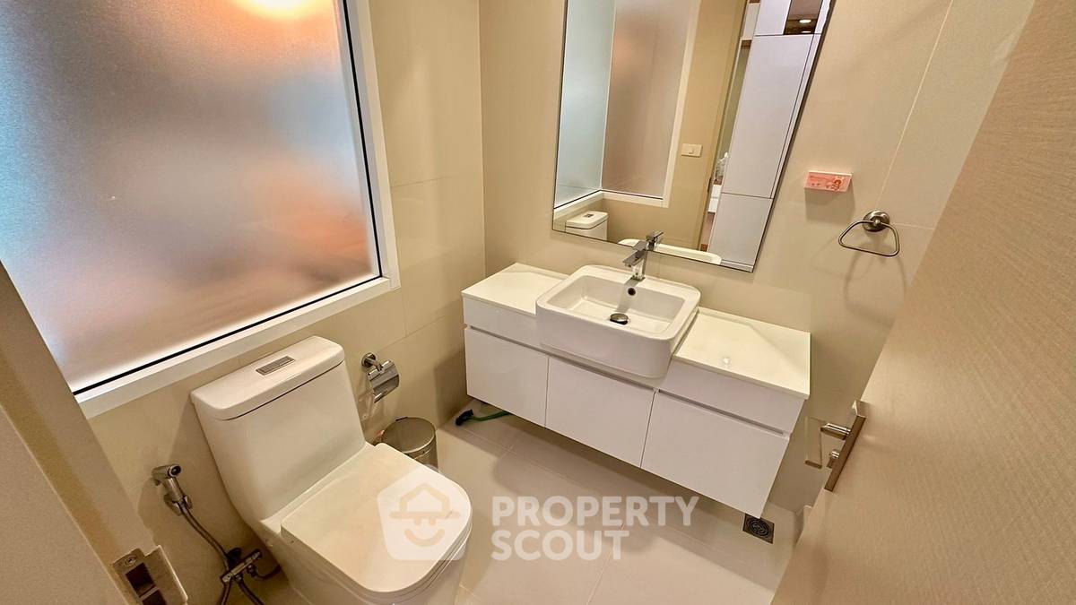 picture 1-BR Condo at The Hotel Serviced Condo near MRT Bang Krasor (ID 1533603) - 13/14