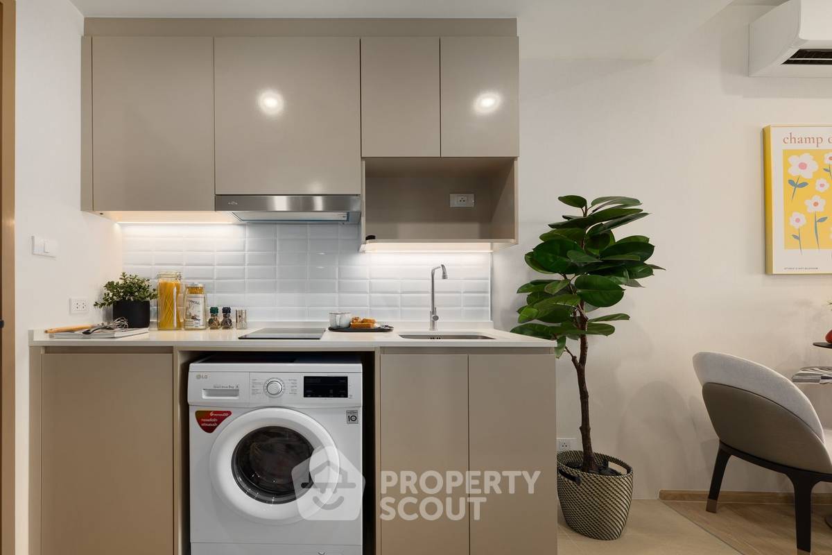 รูป คอนโด 2-ห้องนอน ที่ ณ รีวา เจริญนคร ใกล้ BTS โพธิ์นิมิตร (ID 1495932) - รูปที่ 5/11