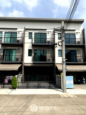 ทาวน์โฮม ถนนรามอินทรา : ทาวน์เฮาท์ 3-ห้องนอน ใน ท่าแร้ง (ID 1996232)