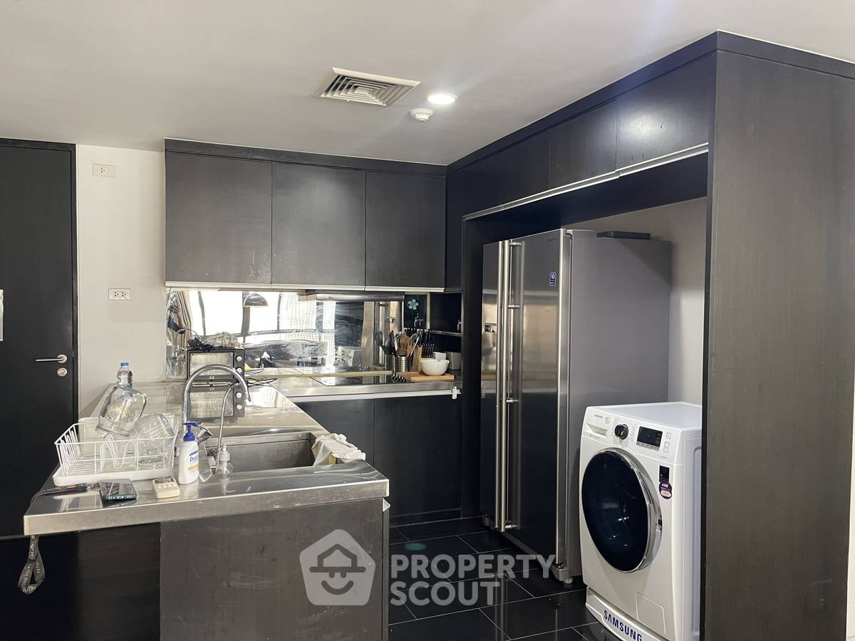 picture 3-BR Condo at Siamese Gioia near MRT Phetchaburi (ID 1917931) - 8/14